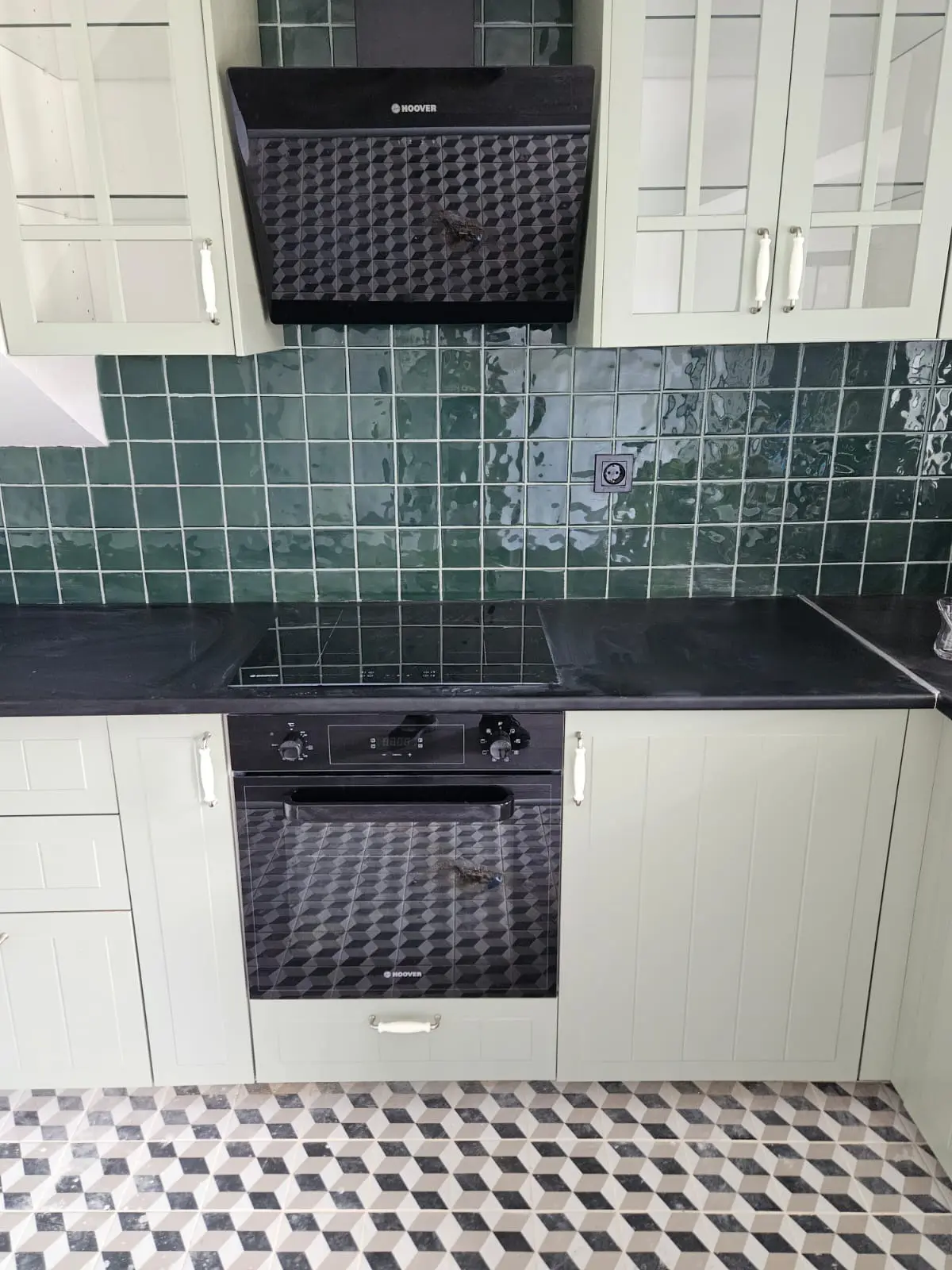 Fitted kitchen